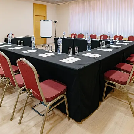 By Ihg Готель Белград