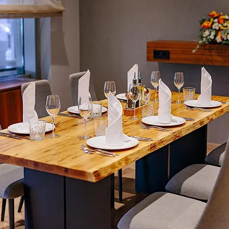 By Ihg Готель 4*