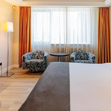 By Ihg Готель 4*